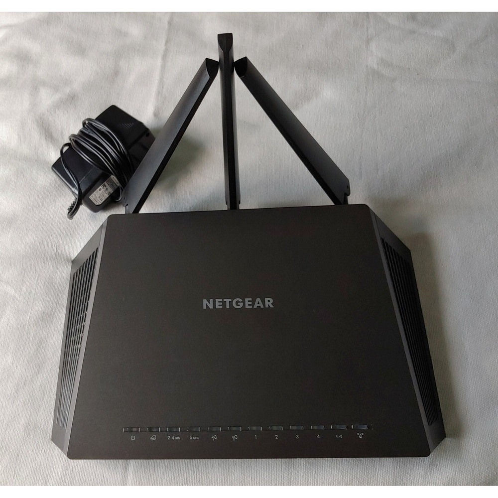 NETGEAR Nighthawk AC1900 Smart WiFi Router Model R7000 Black Computer Internet